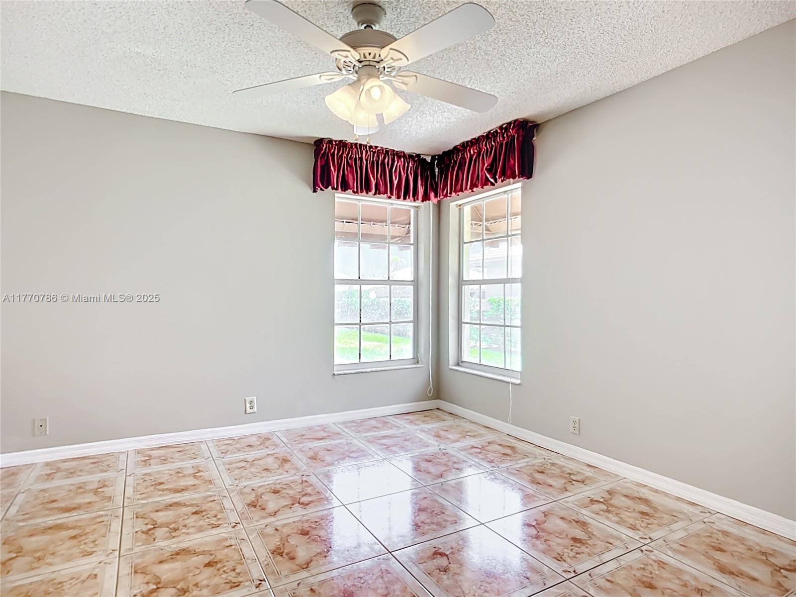 HIGHLAND LAKES - Residential