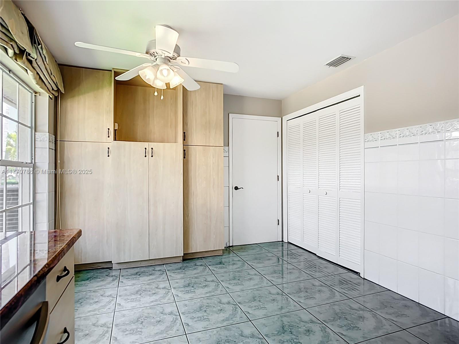 HIGHLAND LAKES - Residential