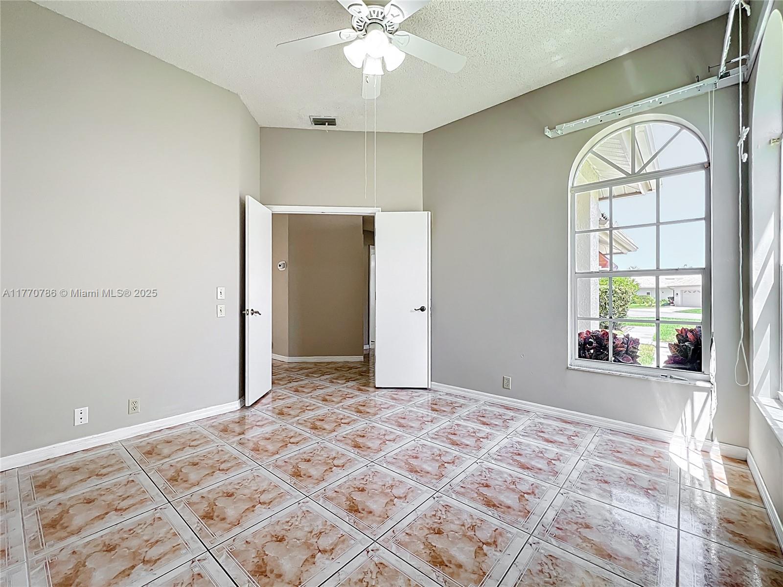 HIGHLAND LAKES - Residential