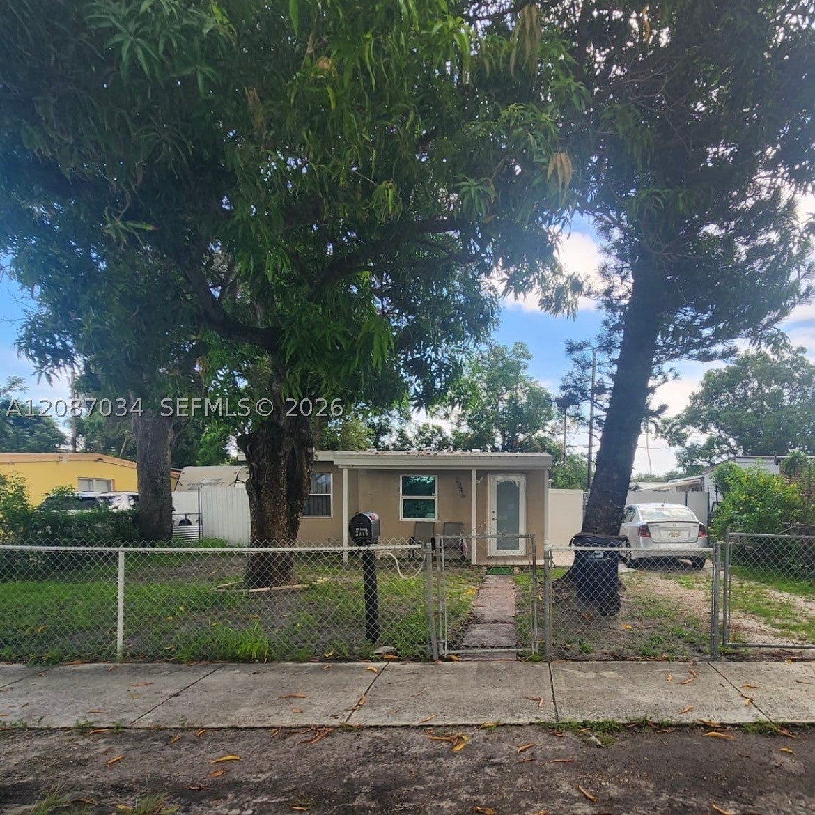 Undisclosed Address #A12087034, Opa Locka FL 33054