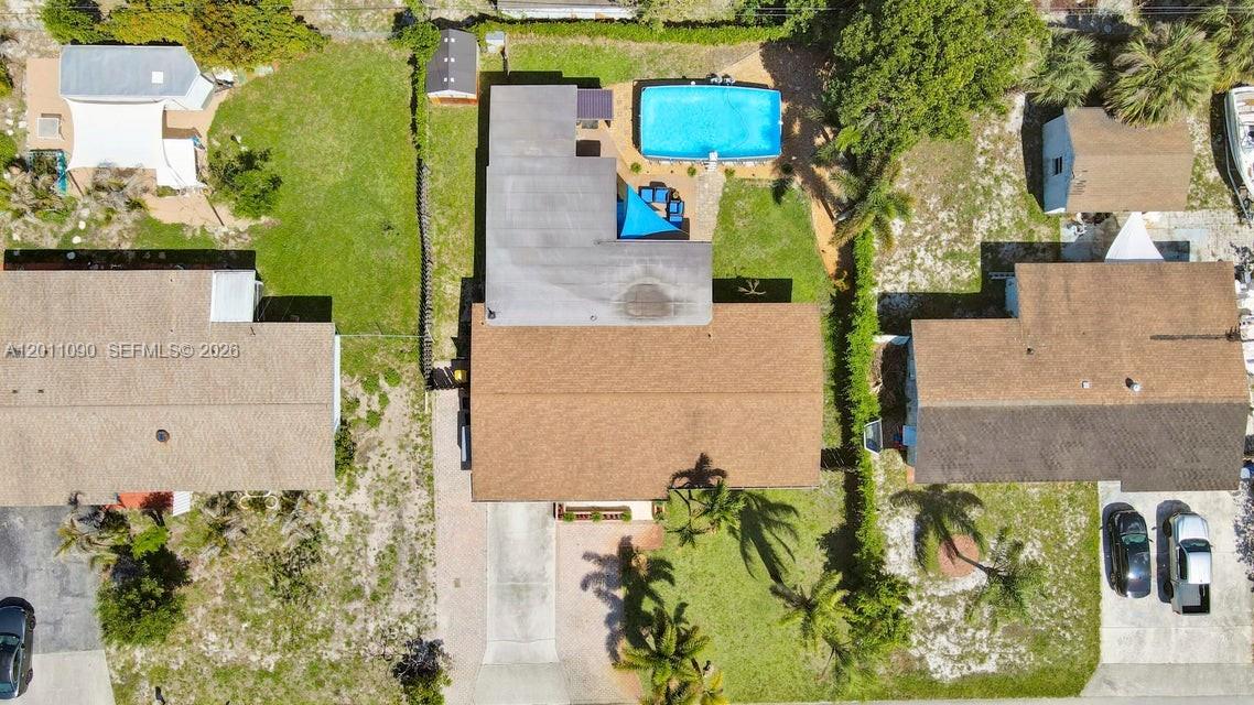 TROPIC VISTA - Residential