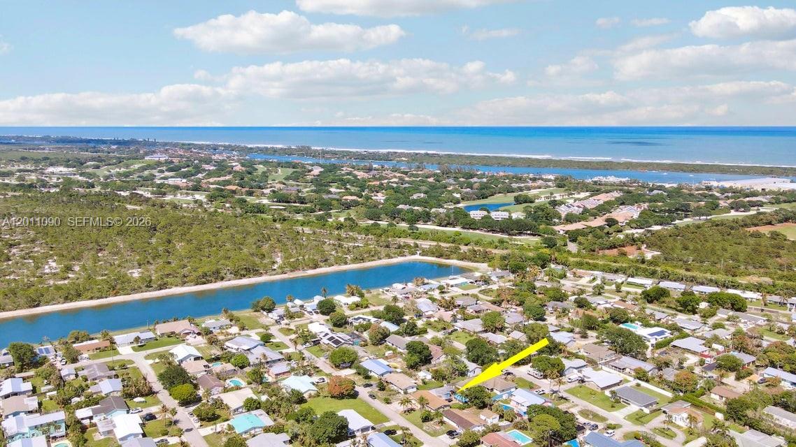 TROPIC VISTA - Residential