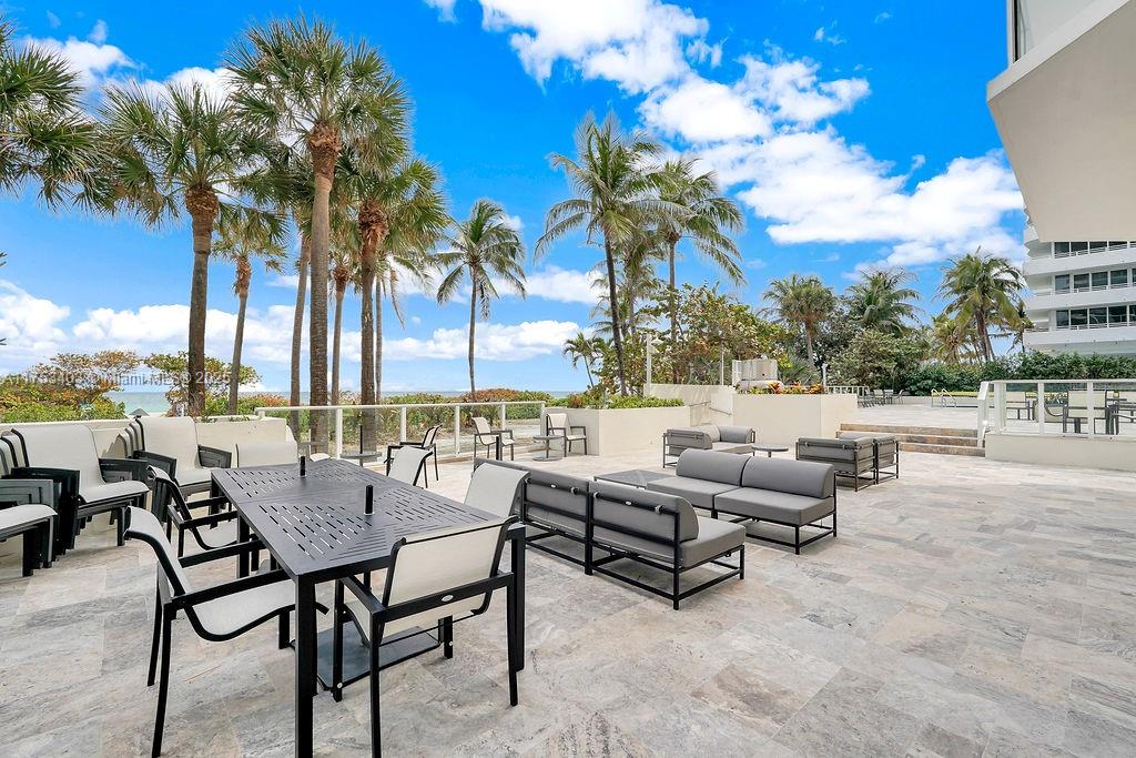 MIRAGE CONDO - Residential