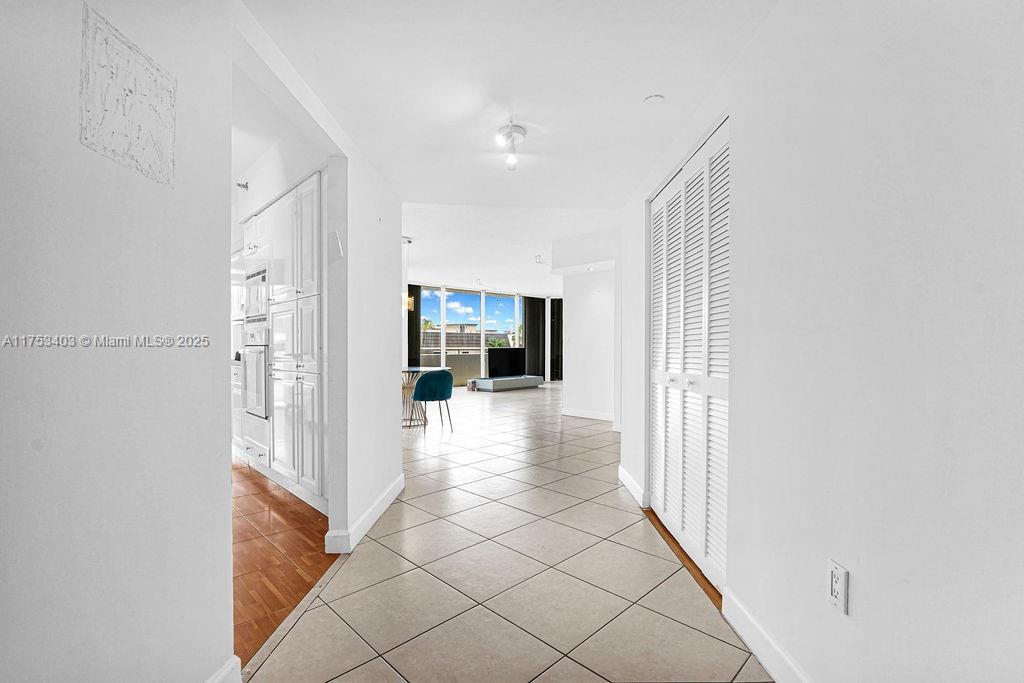 8925 Collins Ave 2E