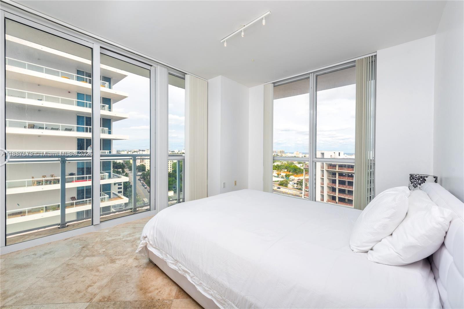 THE BENTLEY BAY CONDO - Residential