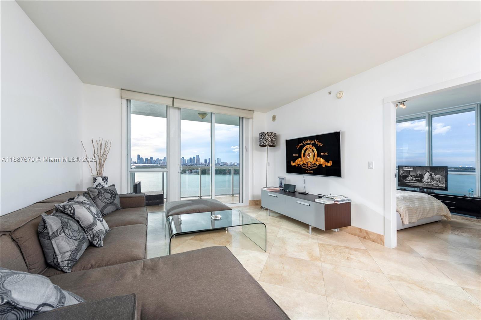 THE BENTLEY BAY CONDO - Residential