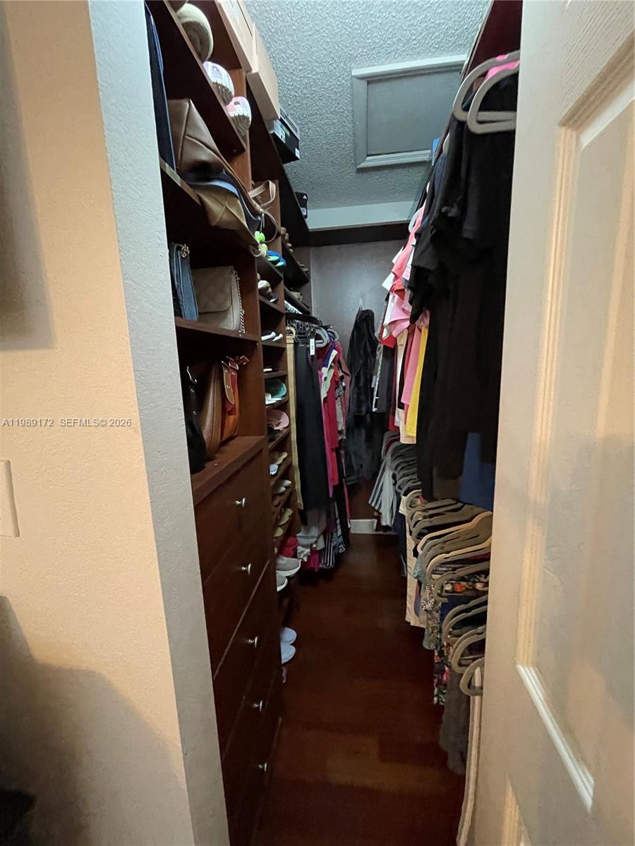 TURTLE RUN ESTATES - Residential