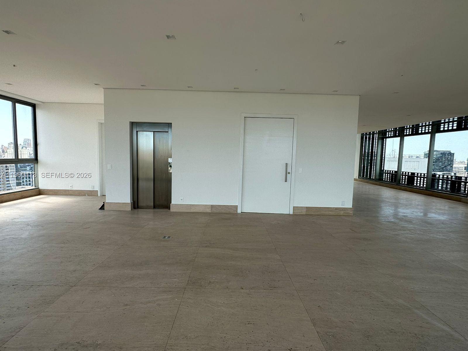 Casa Leopoldo - Residential