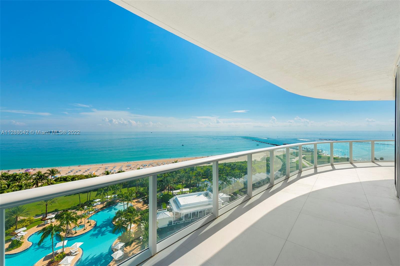 CONTINUUM ON SOUTH BEACH - Residential