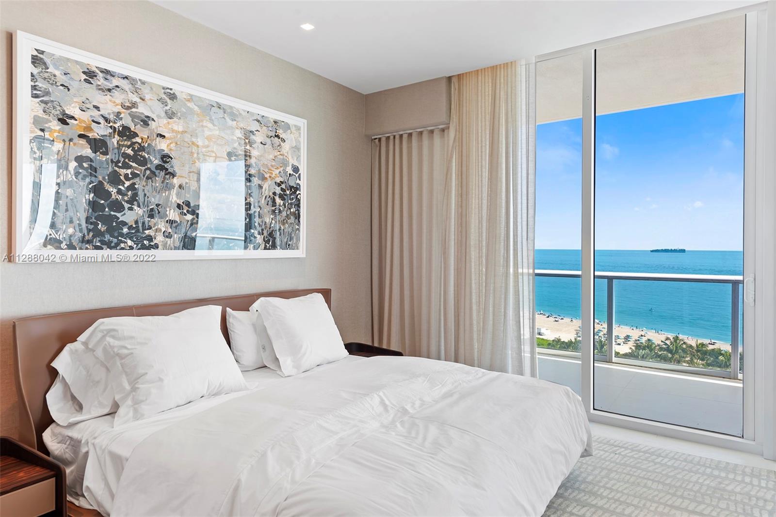 CONTINUUM ON SOUTH BEACH - Residential