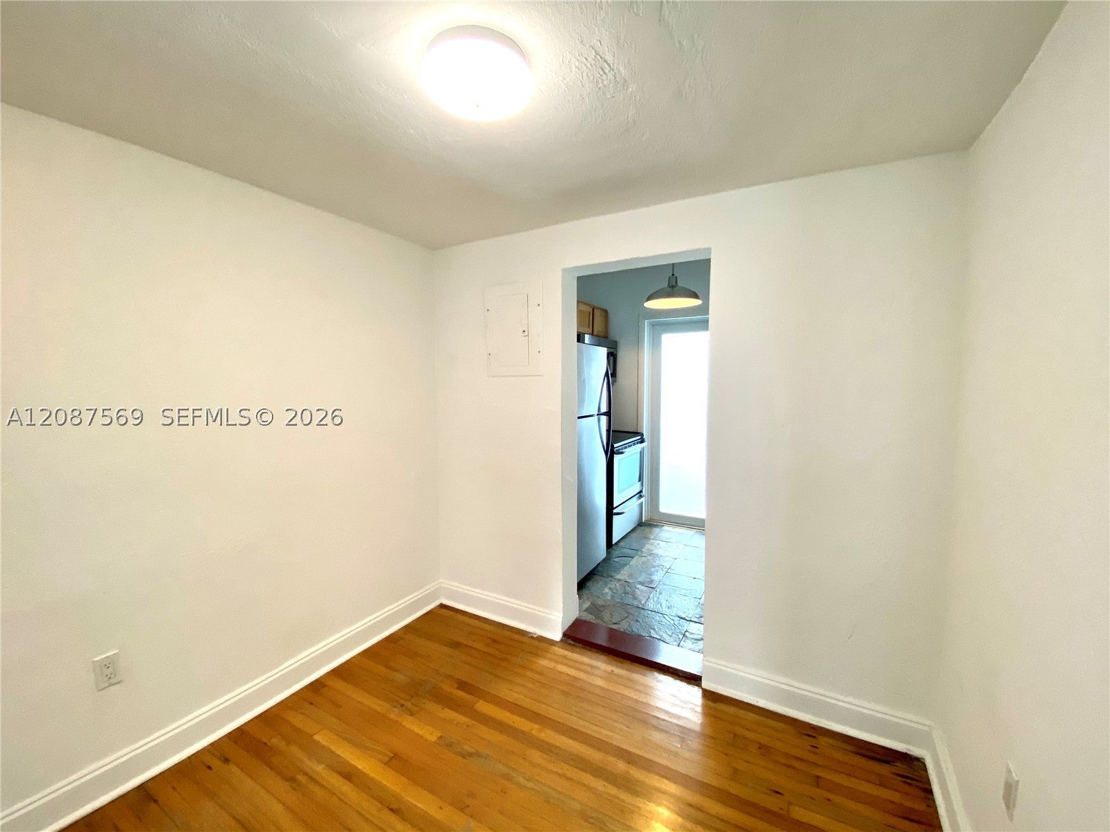 7207 Bay Dr 9