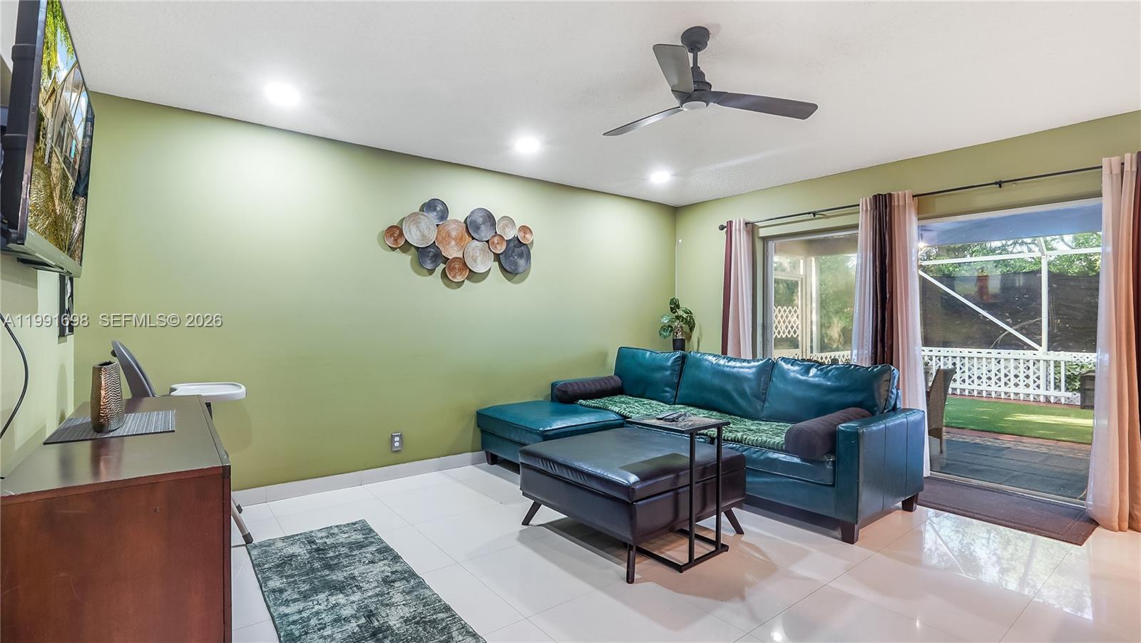 VILLAGES OF RENAISSANCE - Residential