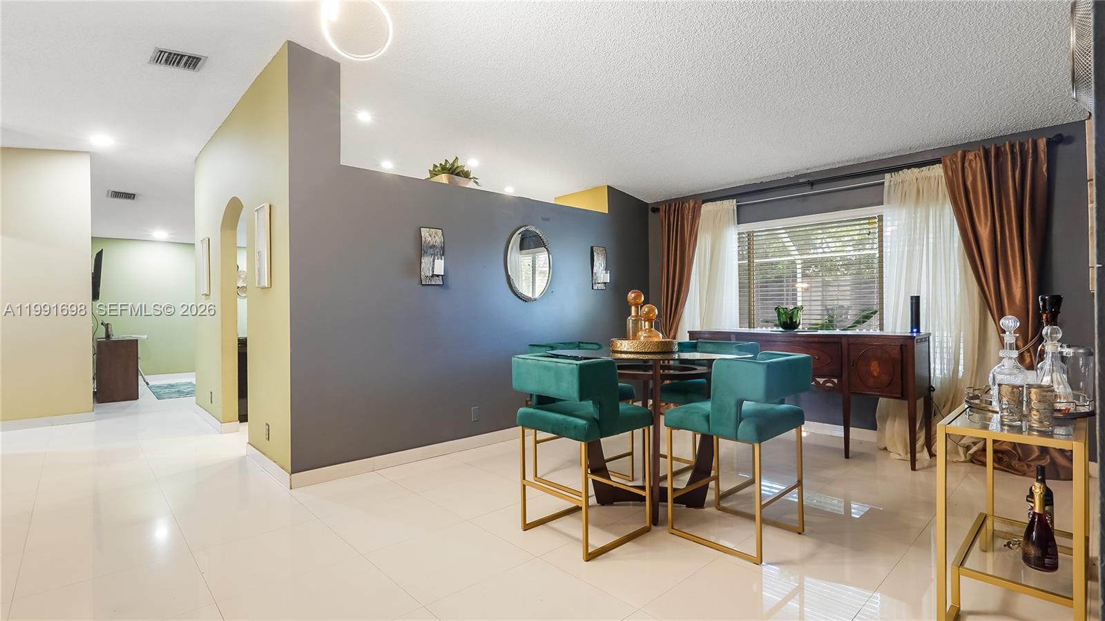 VILLAGES OF RENAISSANCE - Residential