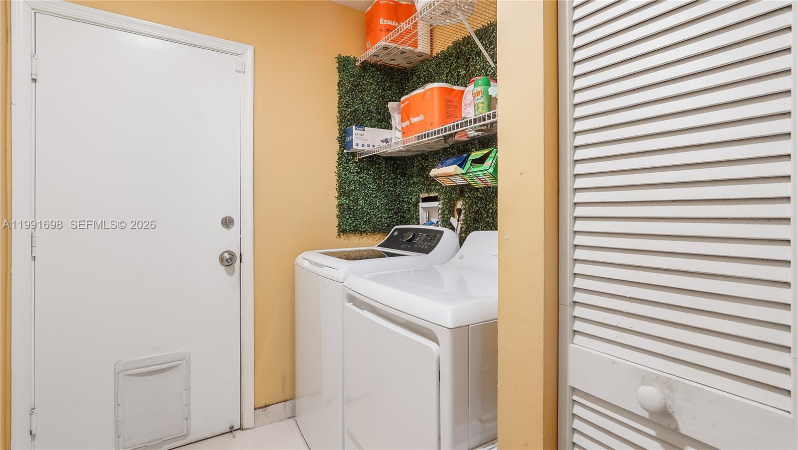 VILLAGES OF RENAISSANCE - Residential