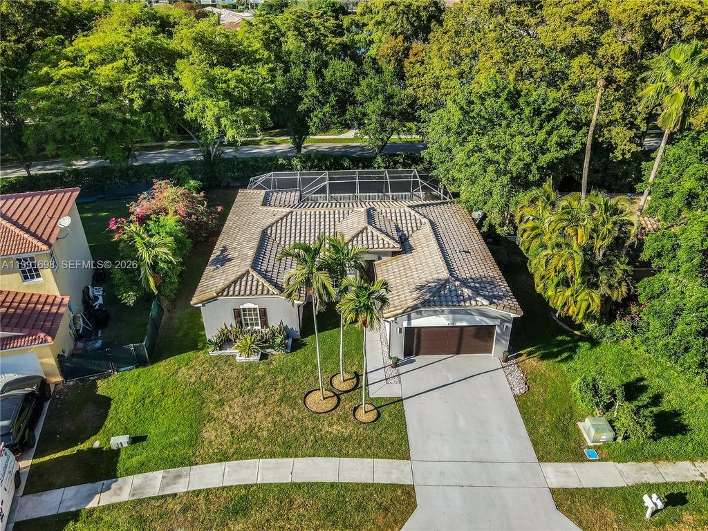 Photo of 11941 SW 20th St, Miramar, FL 33025 (MLS # A11991698)