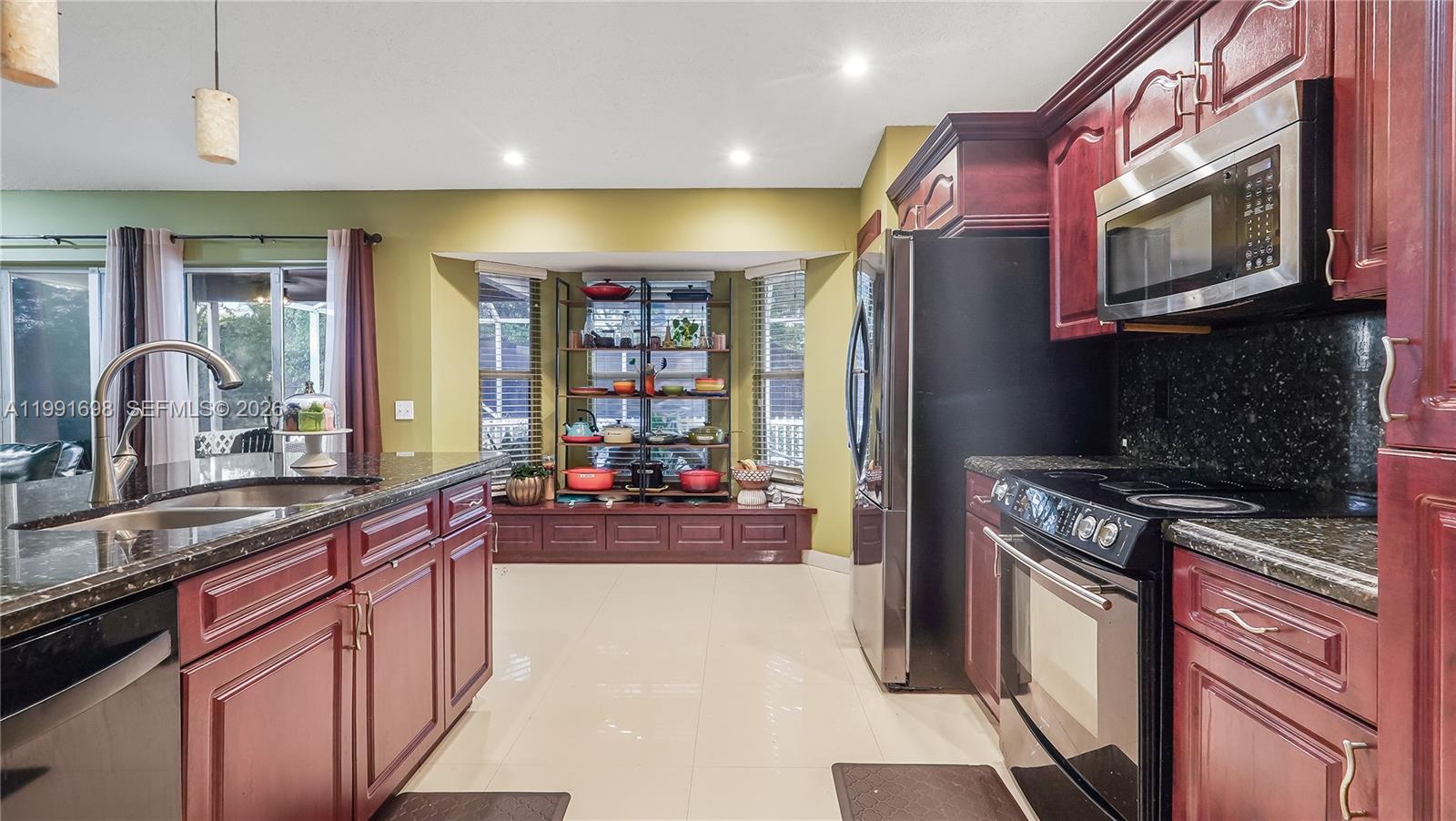 VILLAGES OF RENAISSANCE - Residential