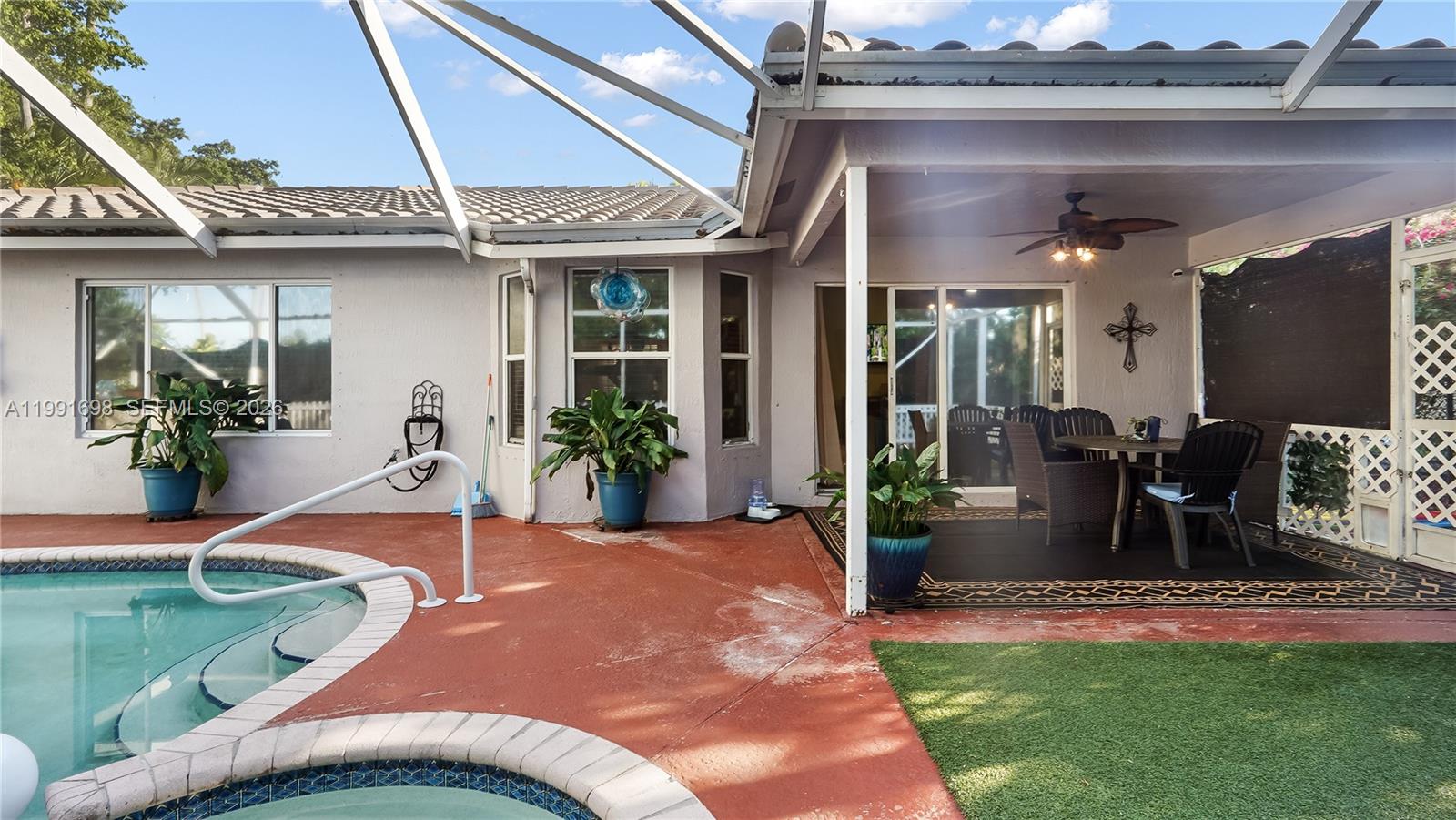 VILLAGES OF RENAISSANCE - Residential