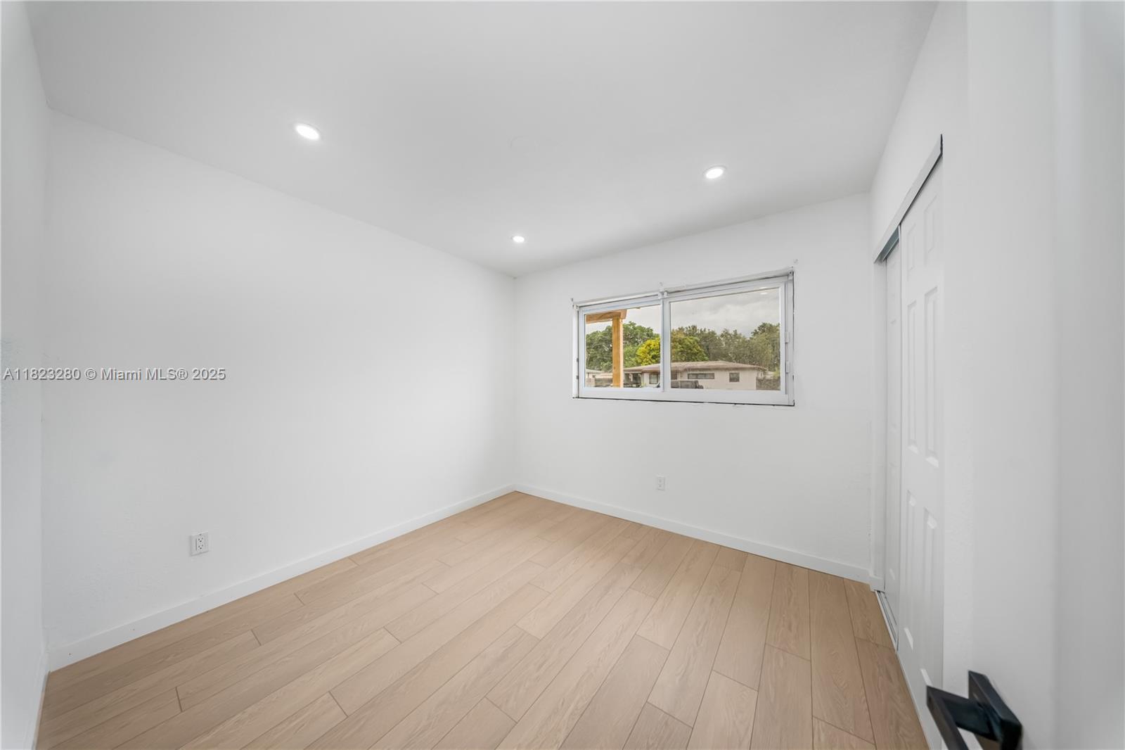 MYRTLE GROVE 1ST ADDN - Residential