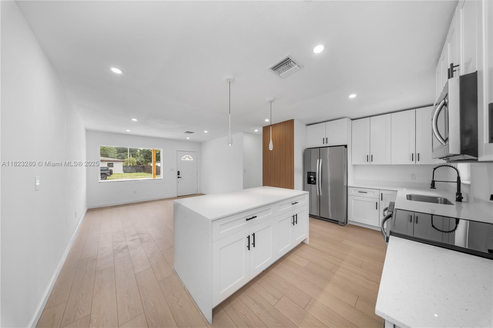 MYRTLE GROVE 1ST ADDN - Residential