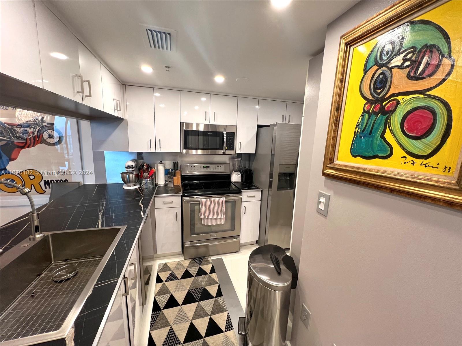 THE FLORIDIAN CONDO - Residential