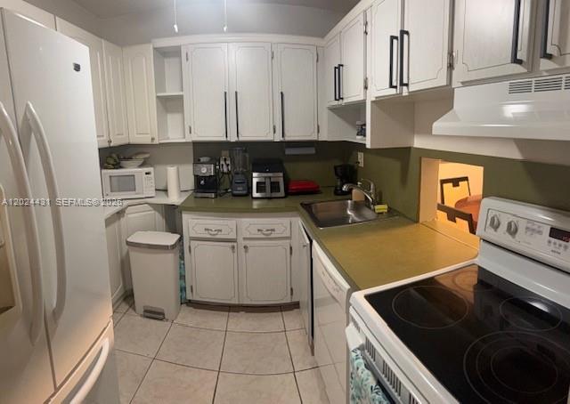OAKBROOK IV V VI VII COND - Residential