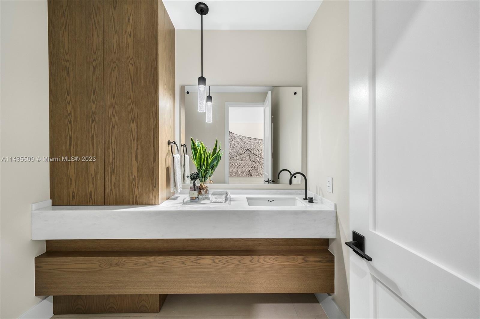 HELMS COUNTRY ESTATES RE- - Residential