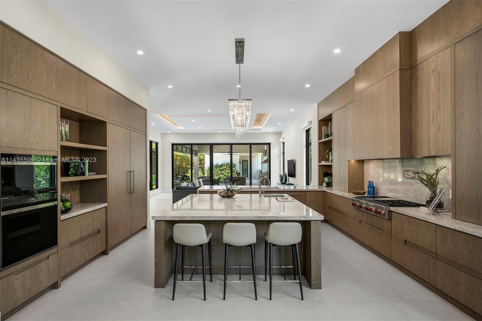 HELMS COUNTRY ESTATES RE- - Residential