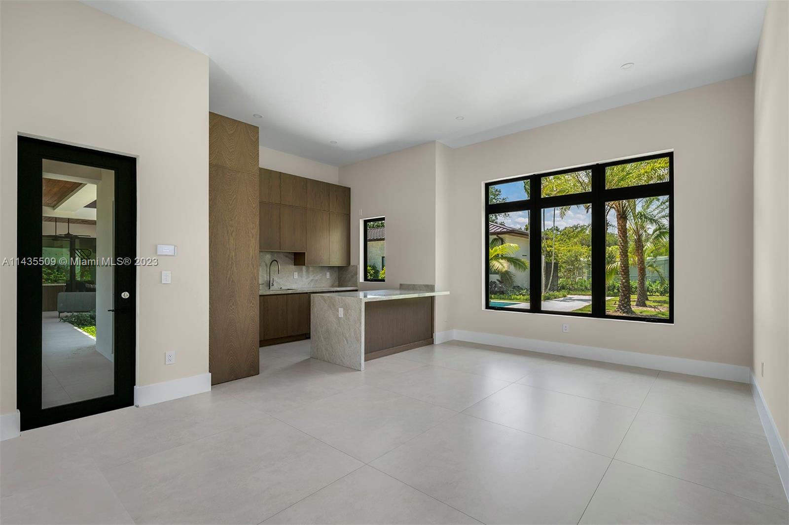 HELMS COUNTRY ESTATES RE- - Residential