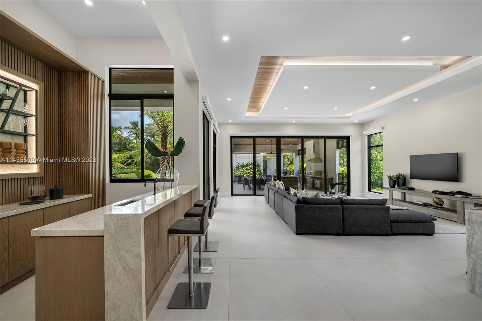 HELMS COUNTRY ESTATES RE- - Residential