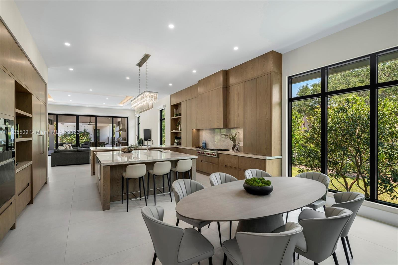 HELMS COUNTRY ESTATES RE- - Residential