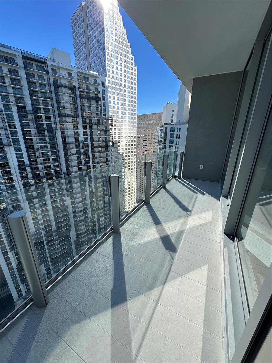 300 Biscayne Boulevard Way 3608W