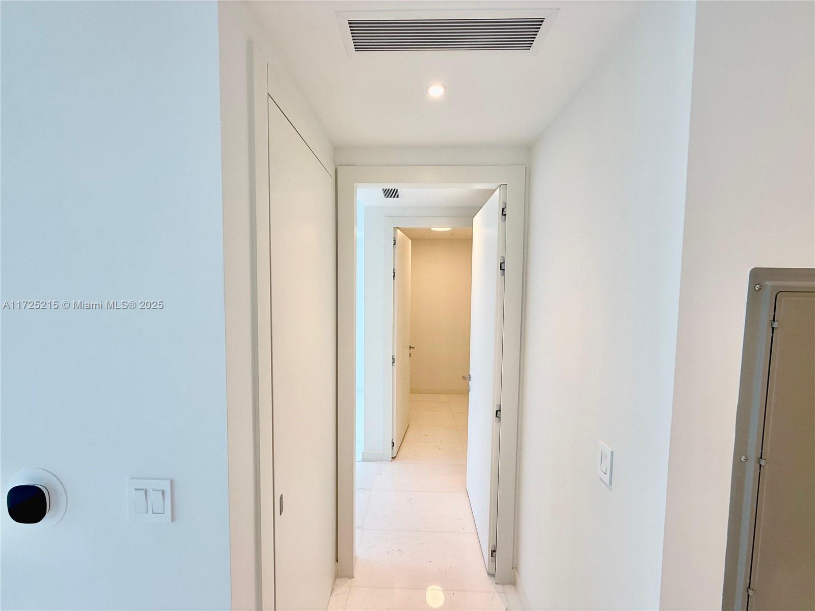 DUPONT PLAZA - Residential