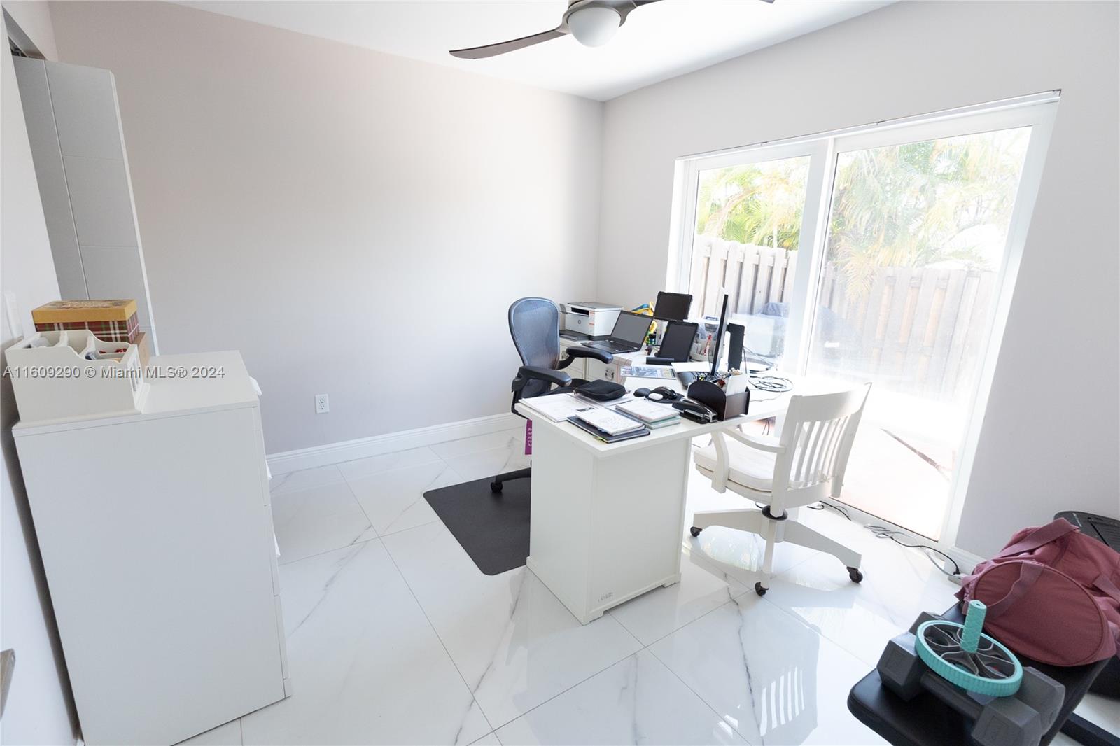 CARIBE LAKES PHASE I - Residential Lease