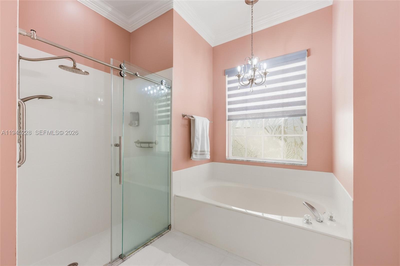 RIVERWALK 13 - Residential