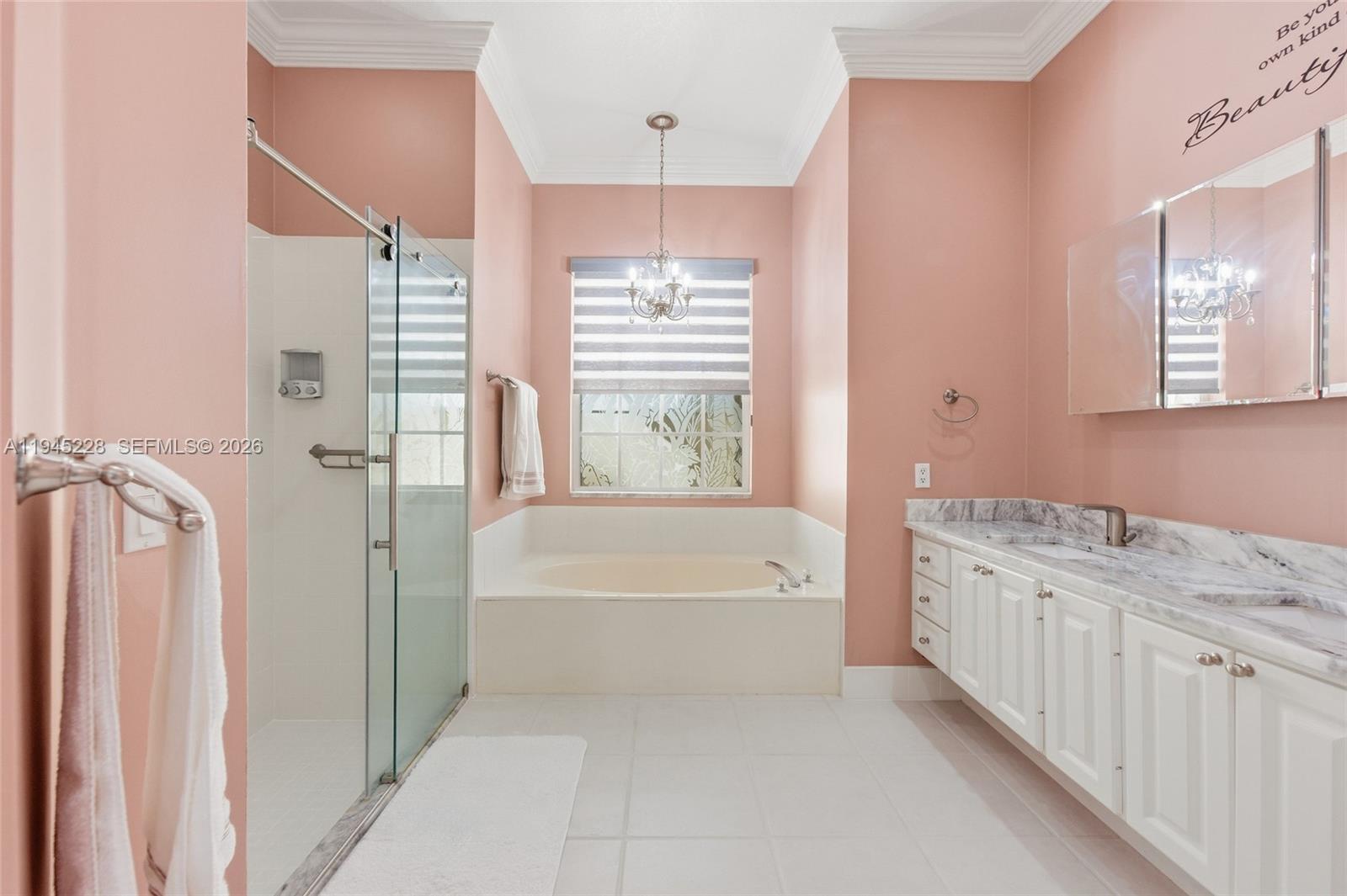 RIVERWALK 13 - Residential