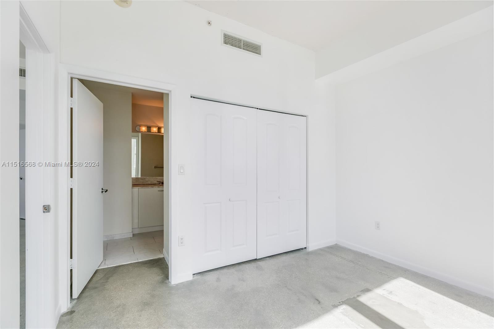 THE LOFT DOWNTOWN II COND - Residential Lease