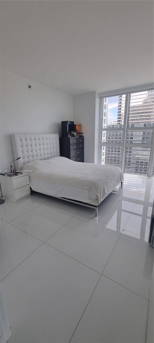 Property for Sale at 950 Brickell Bay Dr 1710, Miami, Broward County, Florida - Bedrooms: 2 
Bathrooms: 3  - $980,000