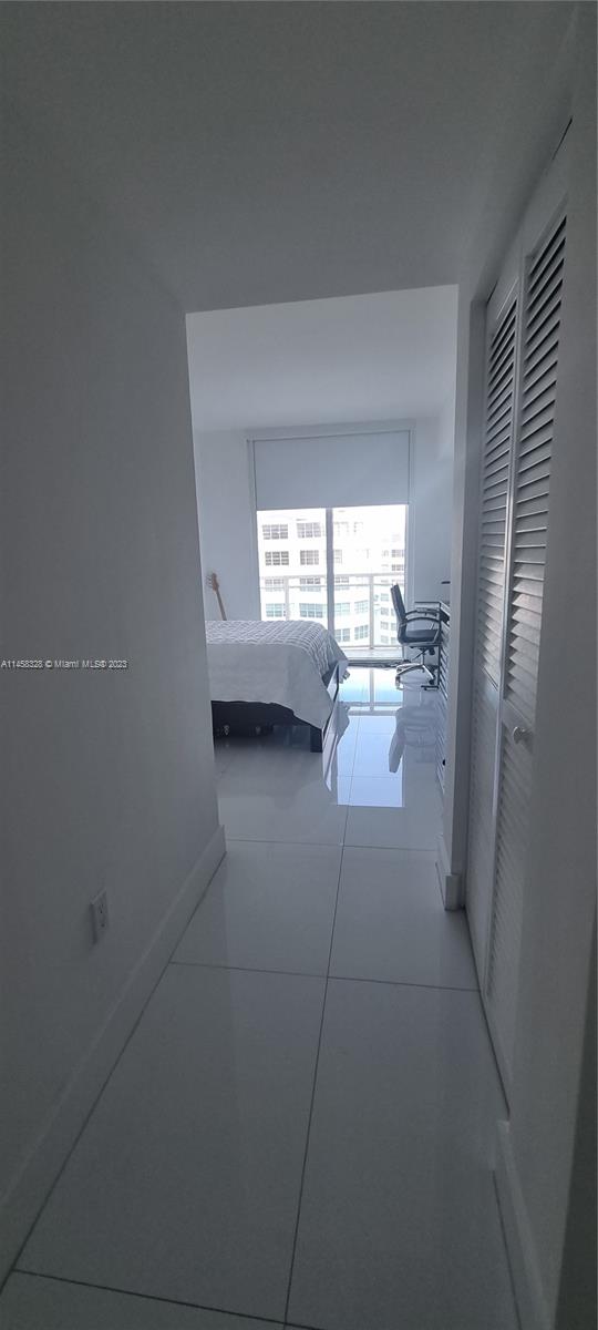 THE PLAZA 851 BRICKELL CO - Residential