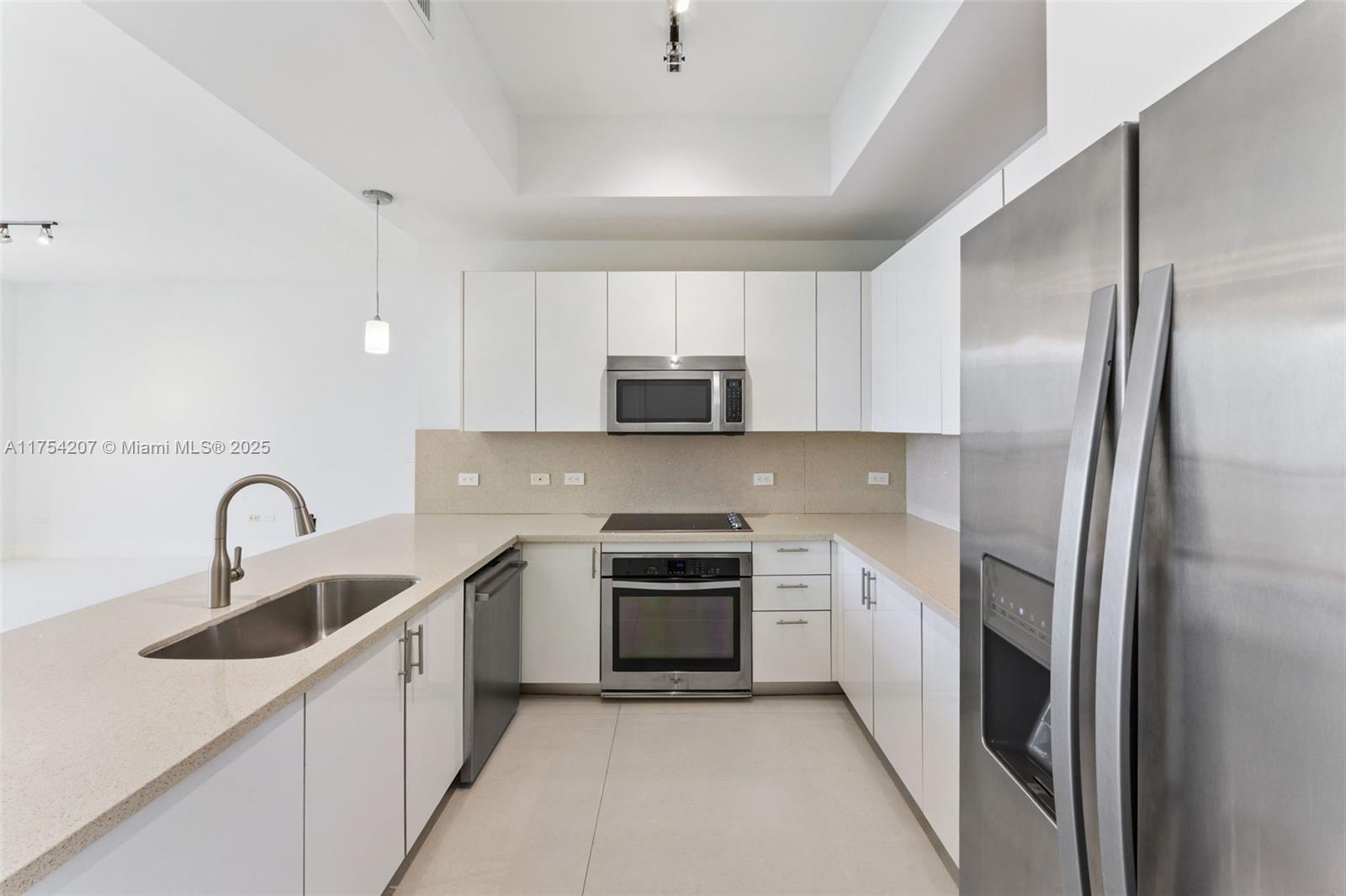 NINE AT MARY BRICKELL VIL - Residential