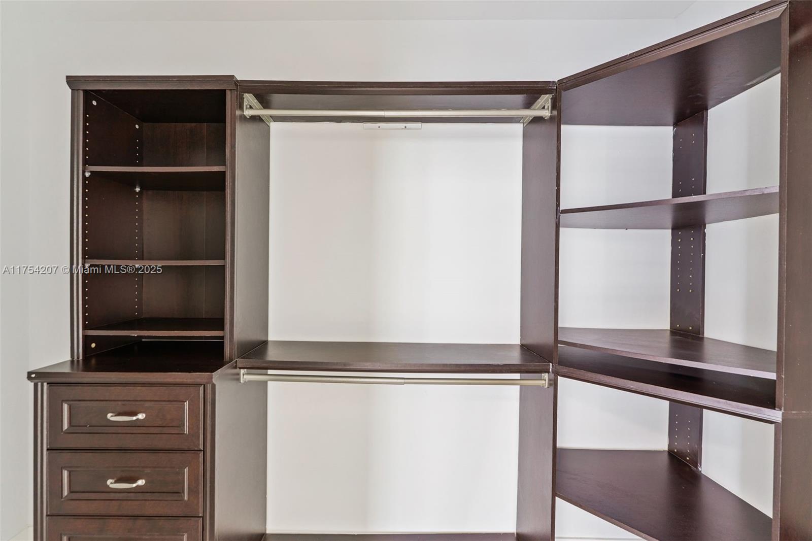 NINE AT MARY BRICKELL VIL - Residential