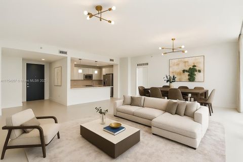 999 SW 1st Ave PH05 Miami FL 33130