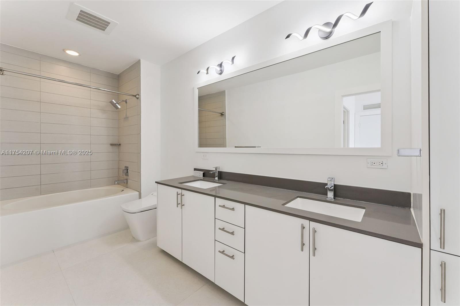 NINE AT MARY BRICKELL VIL - Residential