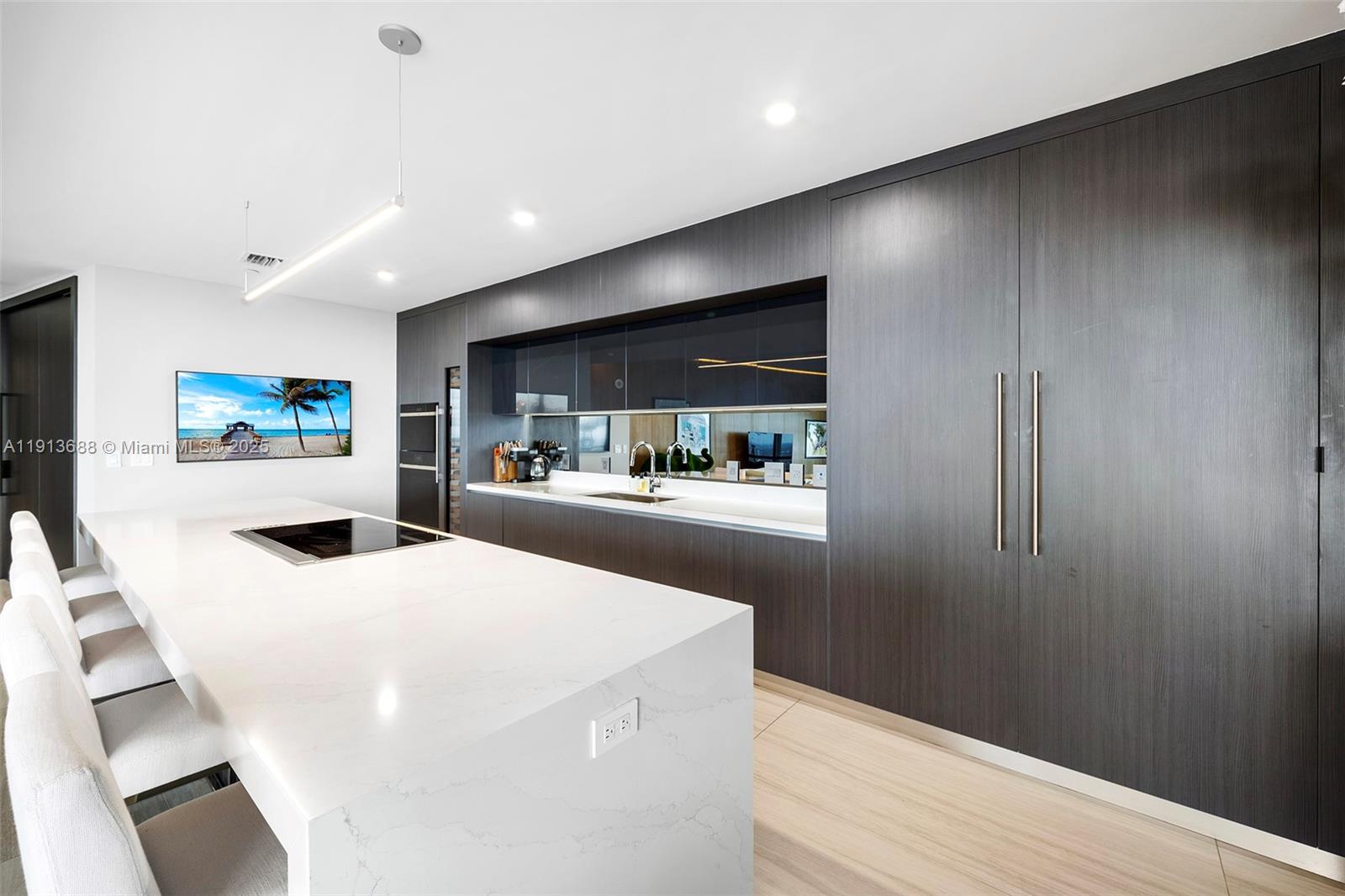 PARAMOUNT MIAMI WORLDCENT - Residential