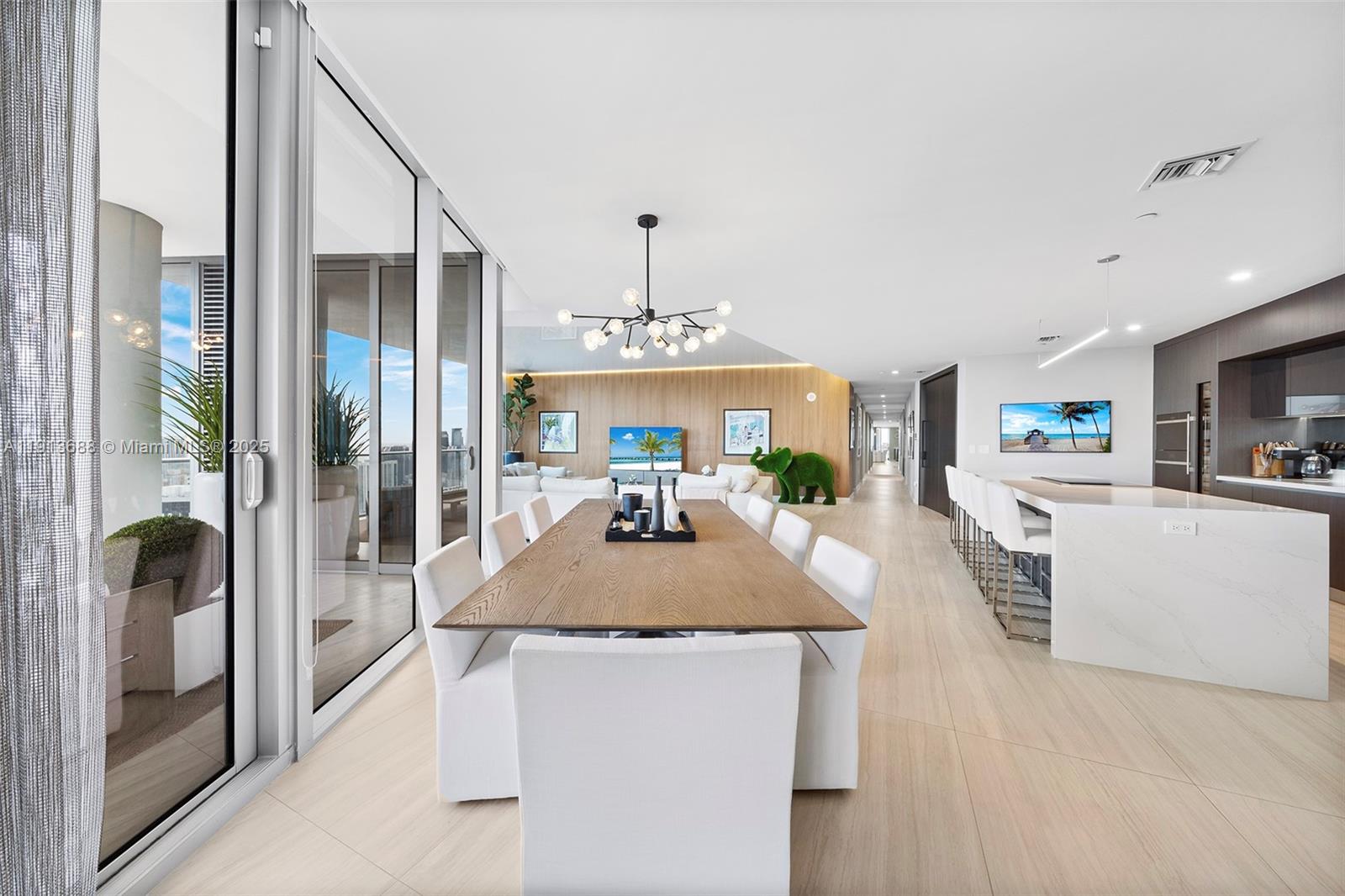 PARAMOUNT MIAMI WORLDCENT - Residential