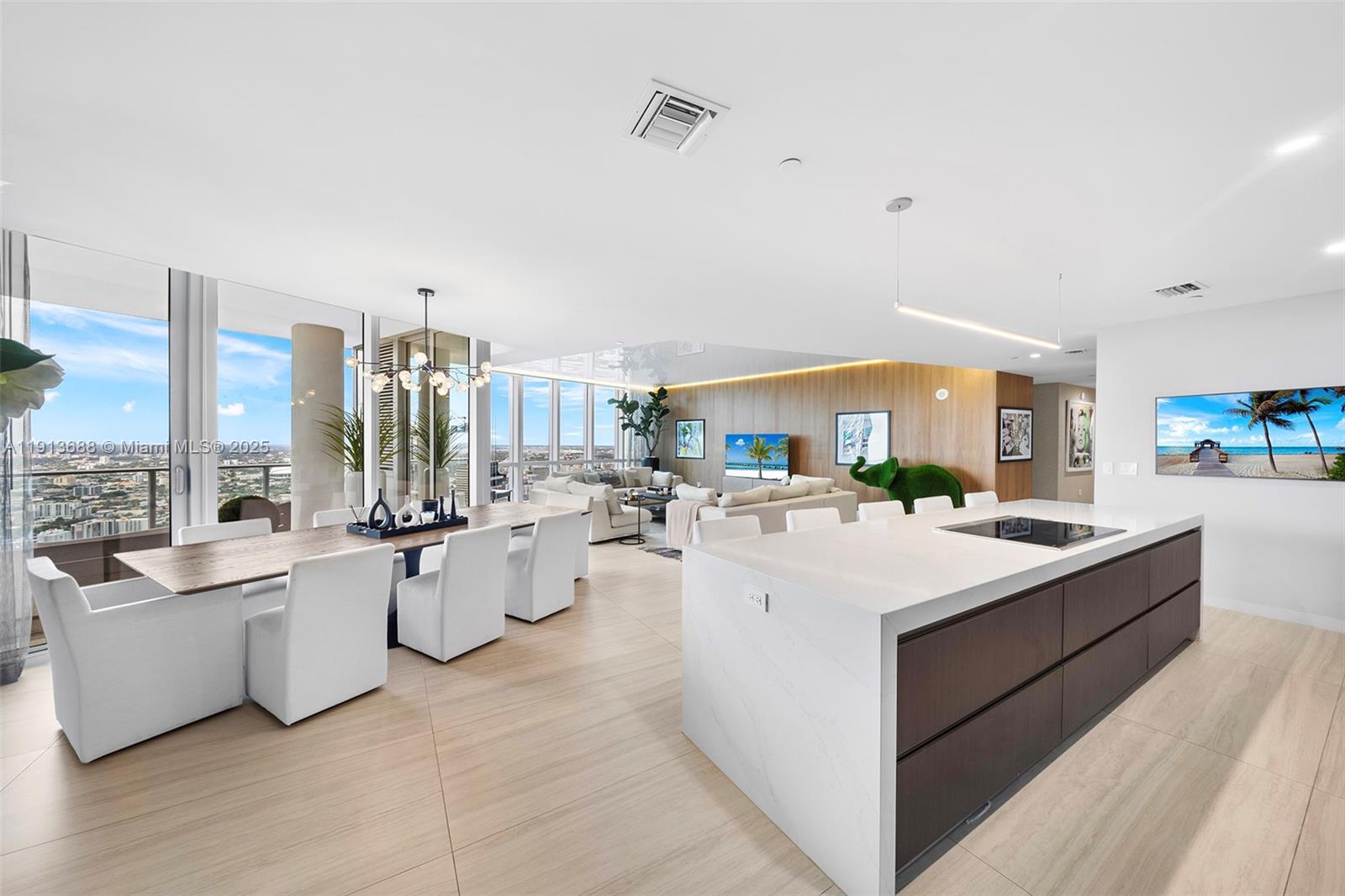 PARAMOUNT MIAMI WORLDCENT - Residential