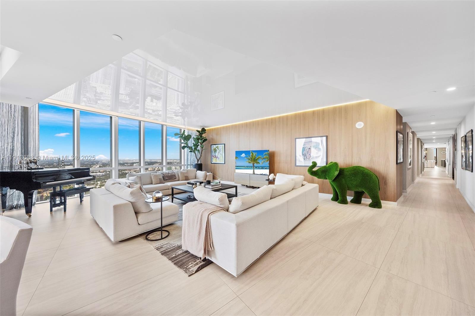 PARAMOUNT MIAMI WORLDCENT - Residential