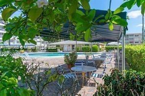 FIRST GULFSTREAM GARDEN - Residential Lease