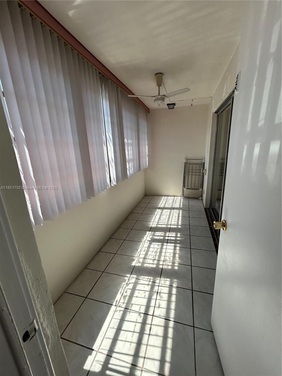 FIRST GULFSTREAM GARDEN - Residential Lease