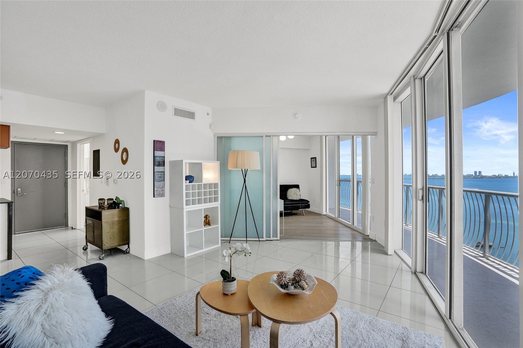 1750 N Bayshore Dr 2202