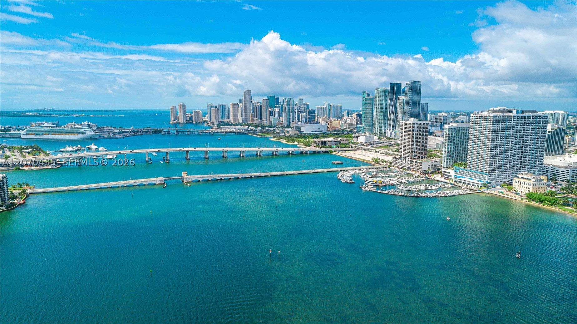 1750 N Bayshore Dr 2202
